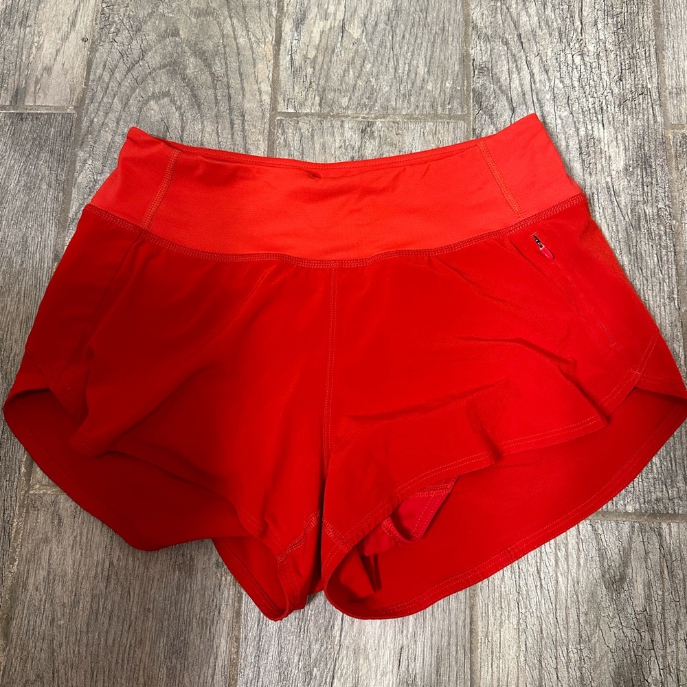 Outdoor Voices Hudson 2.5” shorts- red & size small!